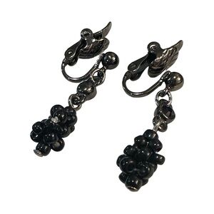 Dainty Black Beaded Clip On Earrings Vintage Lightweight